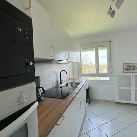 Spacious And Comfortable 95 M Daire